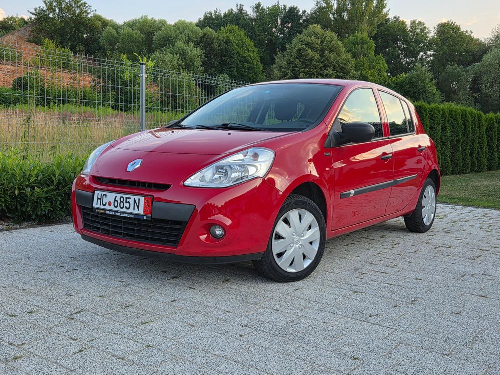Renault Clio III (2005-2012) 1.2 16V 75 Yahoo 2010