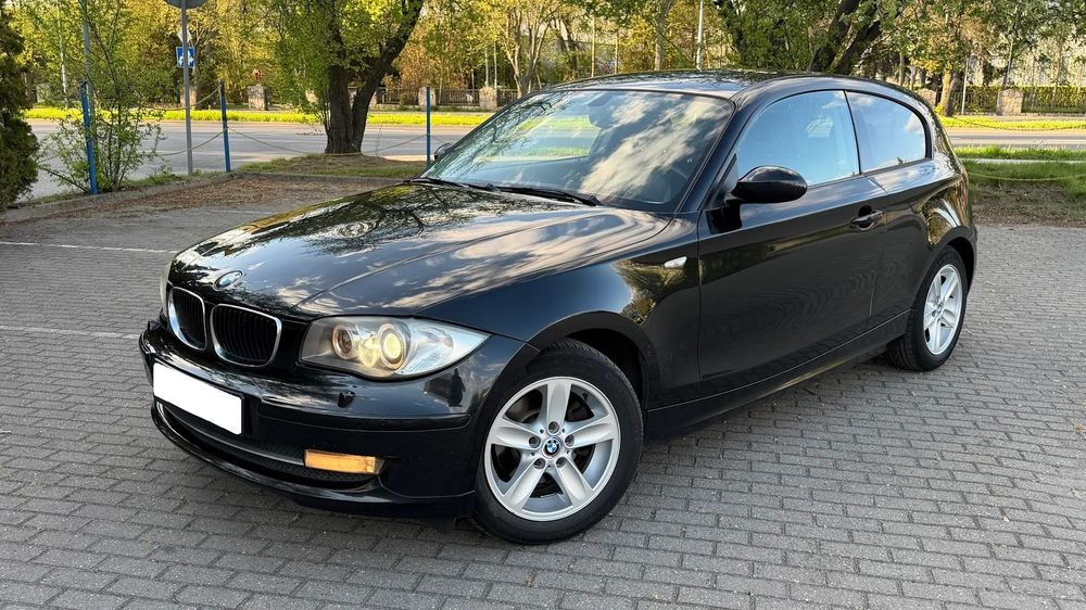 BMW 1 Series E81/E87 (2004-2013) 118d DPF Edition Lifestyle 2009