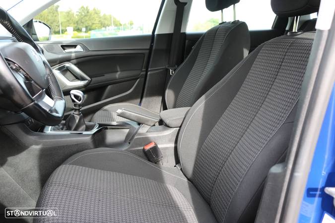 Peugeot 308 1.6 e-HDi Active - 13