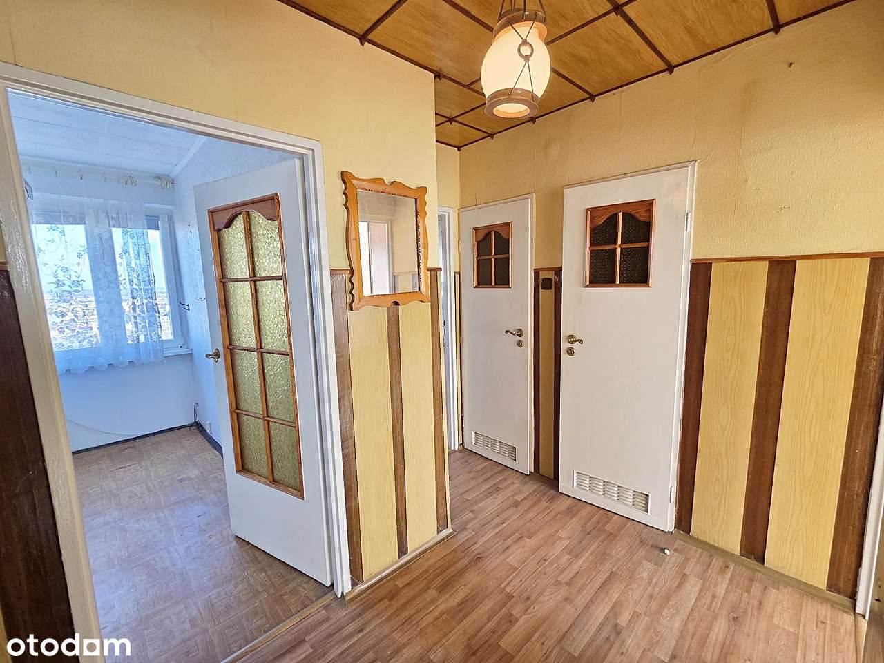 Słoneczne i z widokiem na panoramę miasta-12