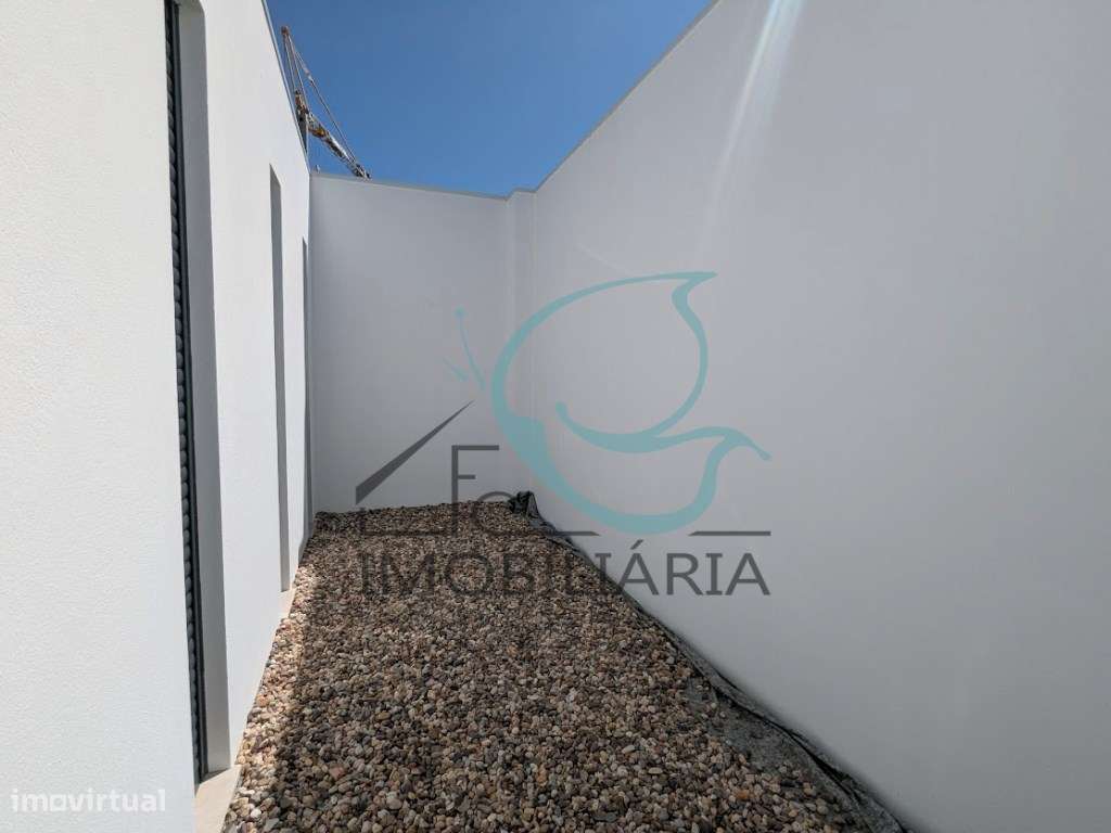 Moradia T3 com acabamentos de Luxo e Piscina - Quinta da Amizade-34