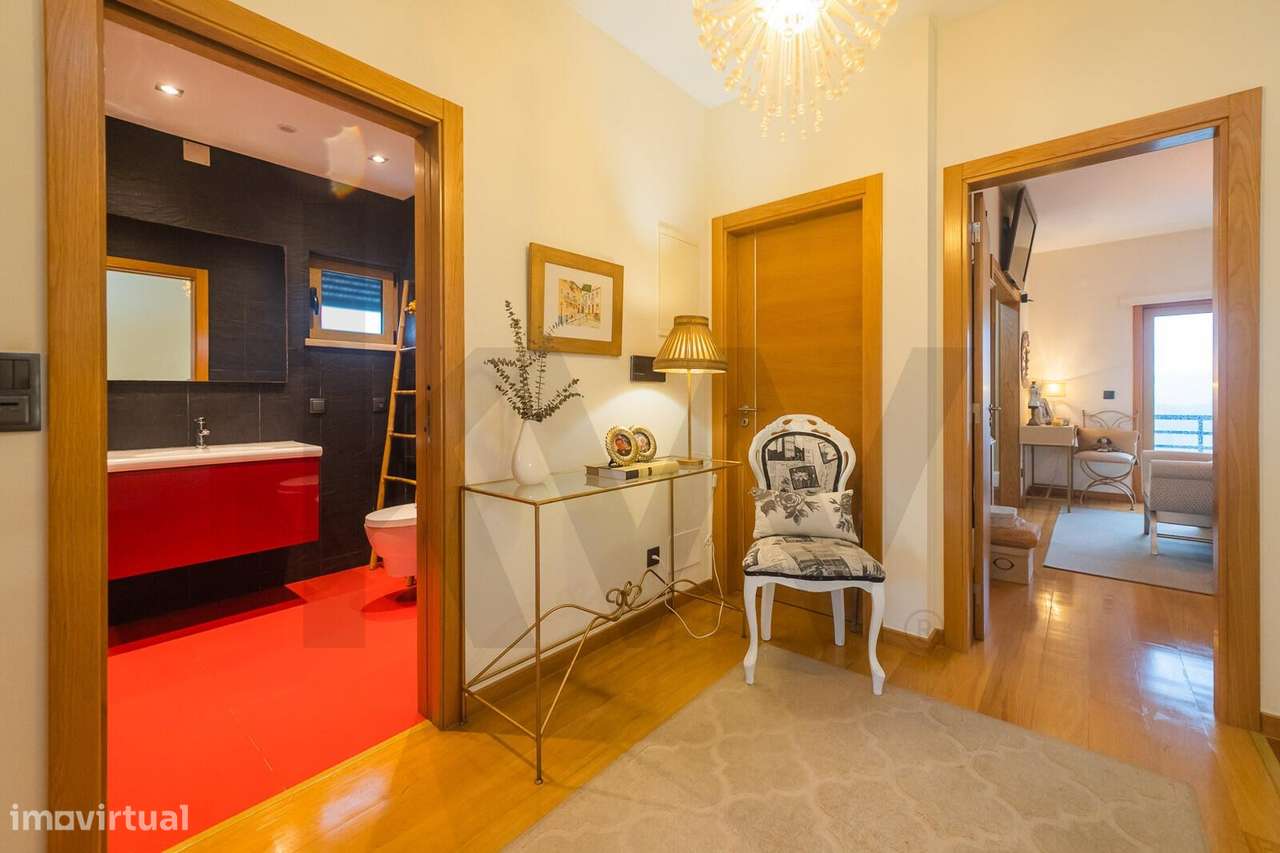 Moradia T4+1 em Agualva-Cacém – Conforto, Qualidade e Vista Desafogada-45