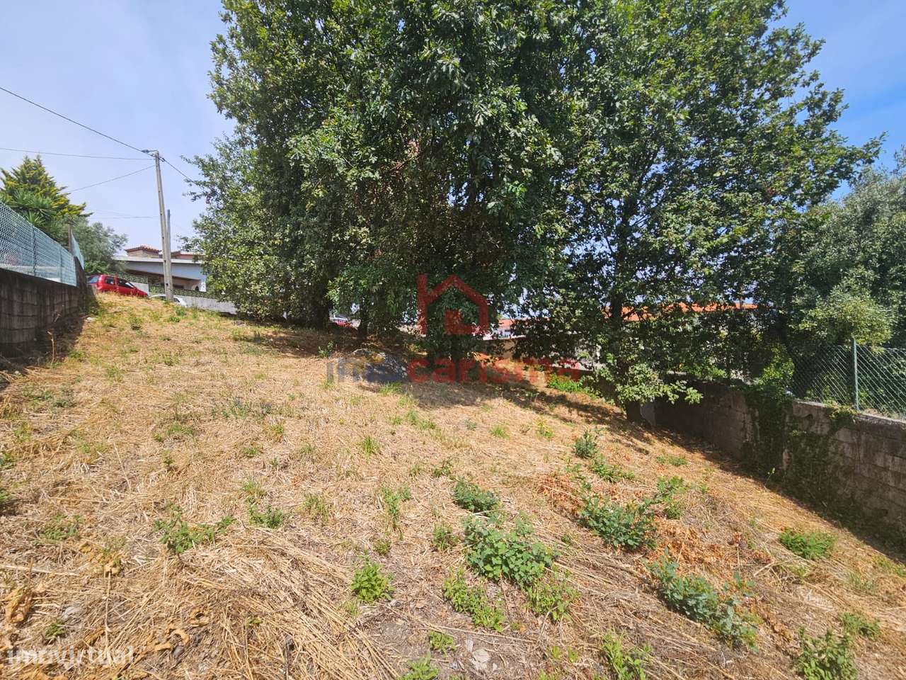 Lote de terreno para construção com 560m2 em Lordelo, Guimarães - Grande imagem: 5/6