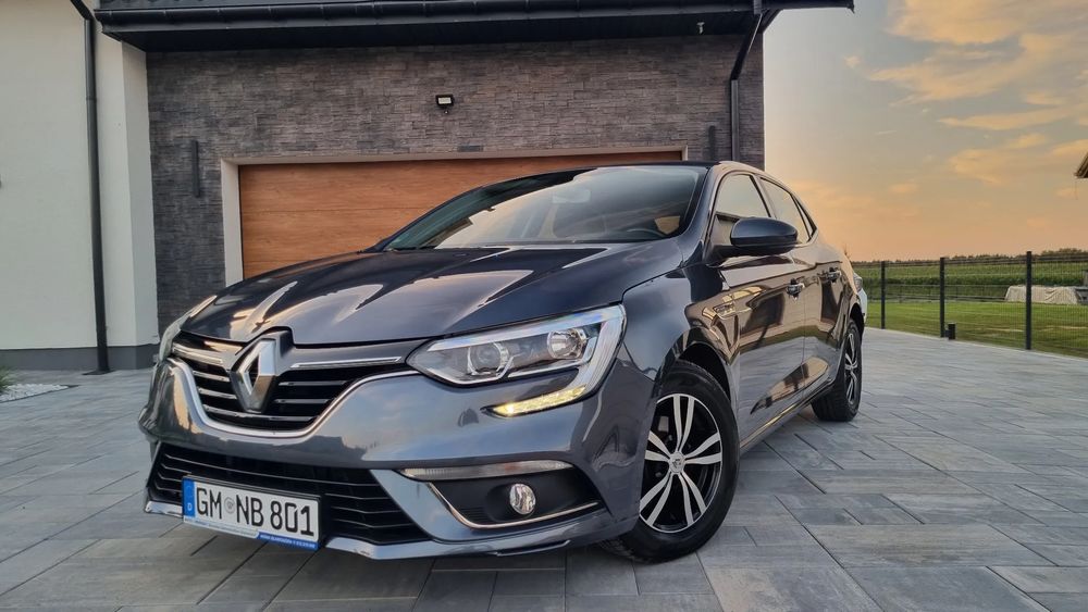 Renault Megane IV (2016-) ENERGY TCe 100 INTENS 2017