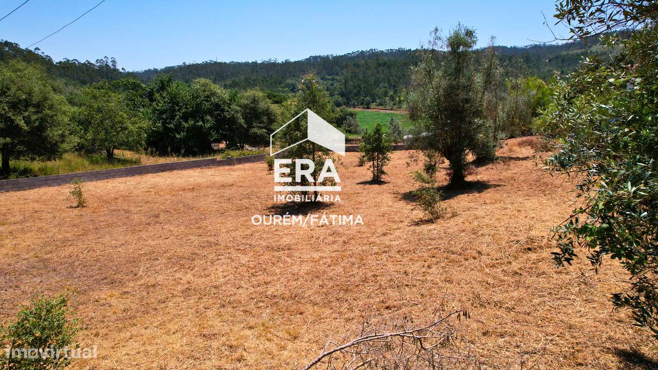 Terreno para construção com 1382m2-5