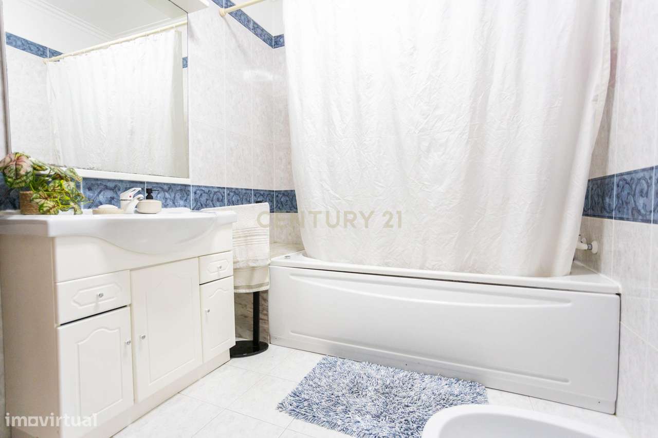 Apartamento T2+1 Duplex com elevador-19