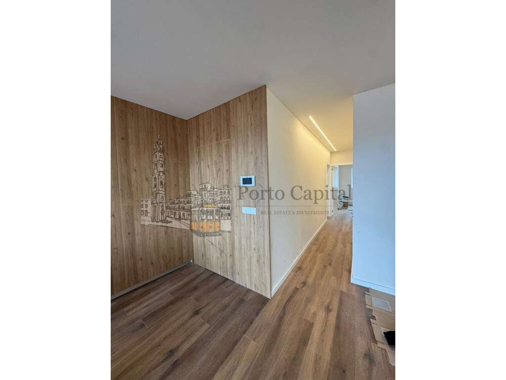 EXCELENTE APARTAMENTO T2 A VENDA EM PARANHOS-17