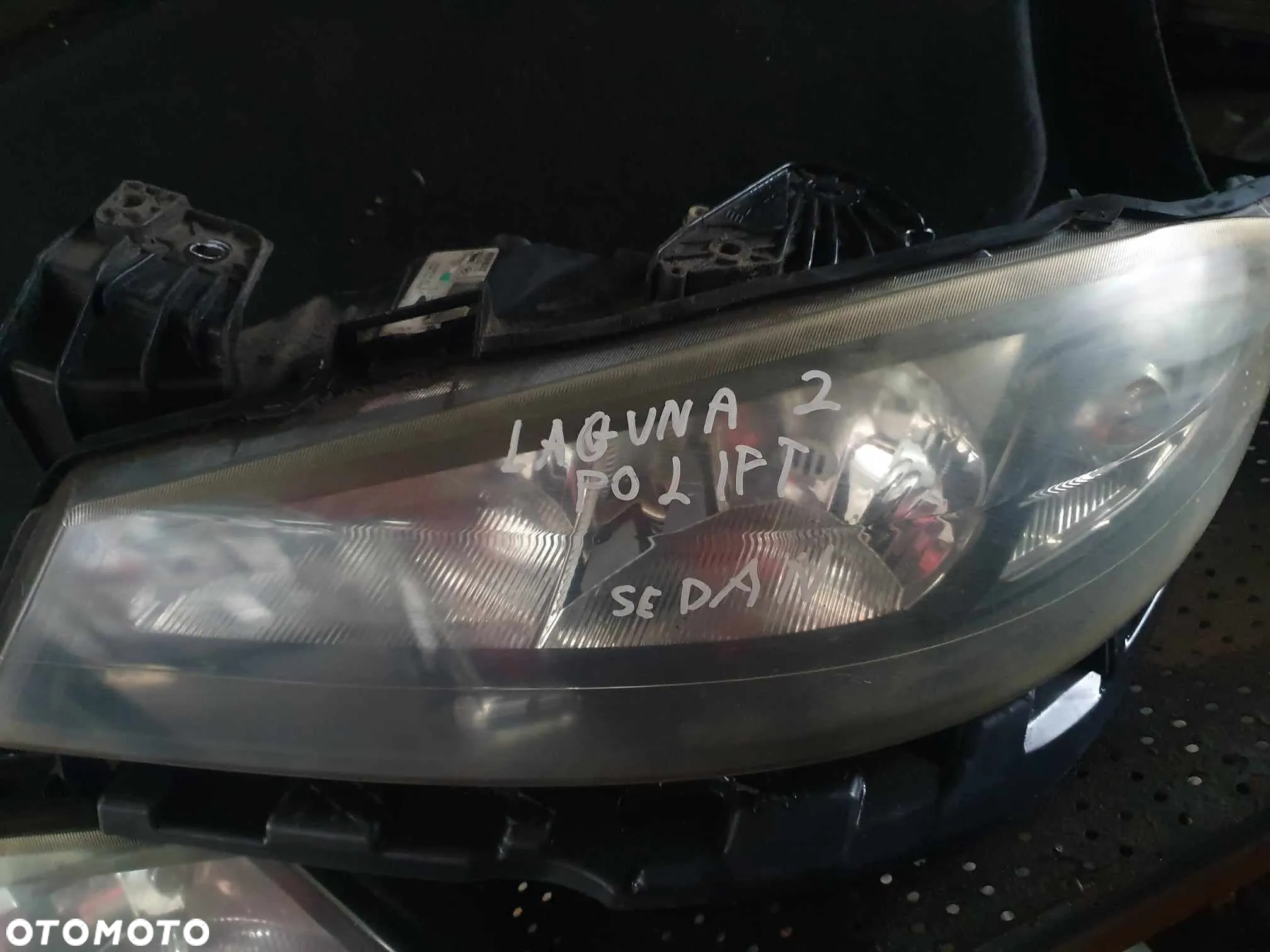 Renault Laguna II Lift Lampy przednie, lewa, prawa - 3