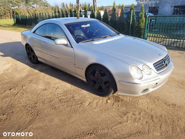 Mercedes-Benz CL 600 - 3