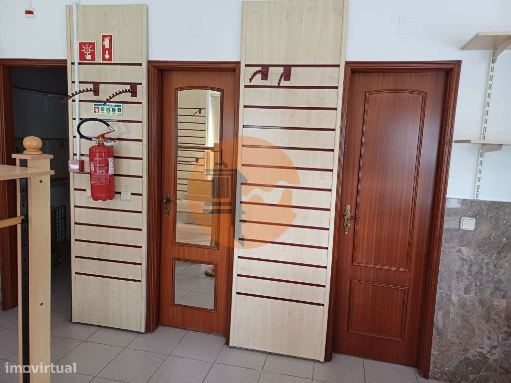 Loja para Arrendamento anual perto do Mercado Municipal de Vila Rea... - Grande imagem: 3/12