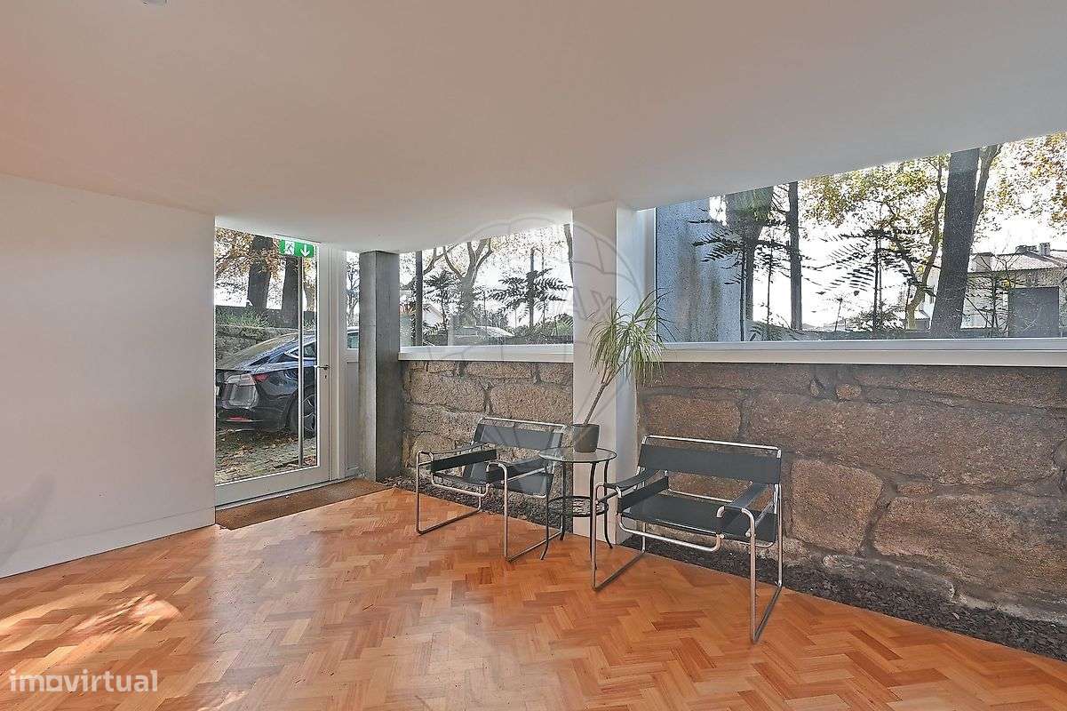 Apartamento T0 para arrendamento - Grande imagem: 4/25