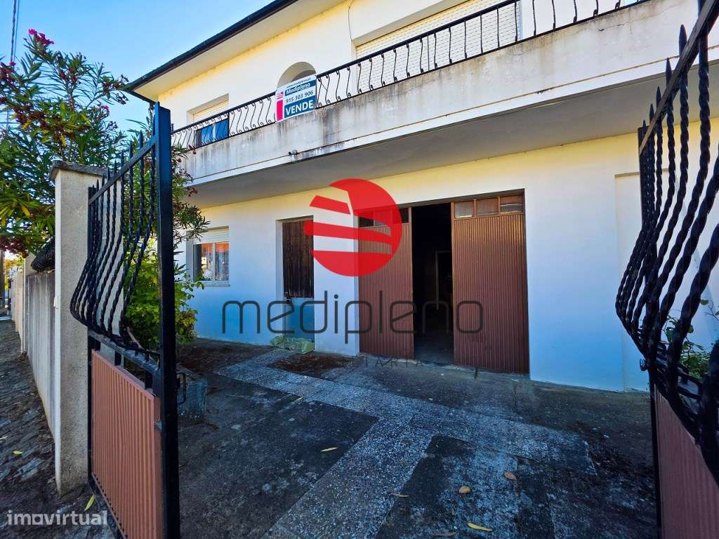 MORADIA T4 C/ GARAGEM - Grande imagem: 4/25