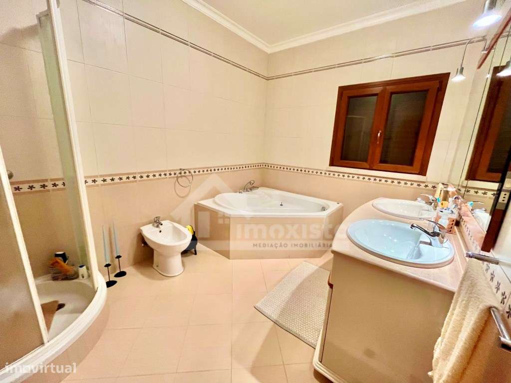 Moradia T6 pronta a habitar em Soure-22