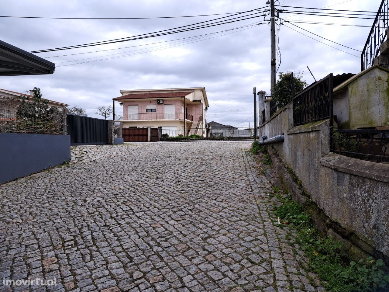 Garagem em Felgueiras