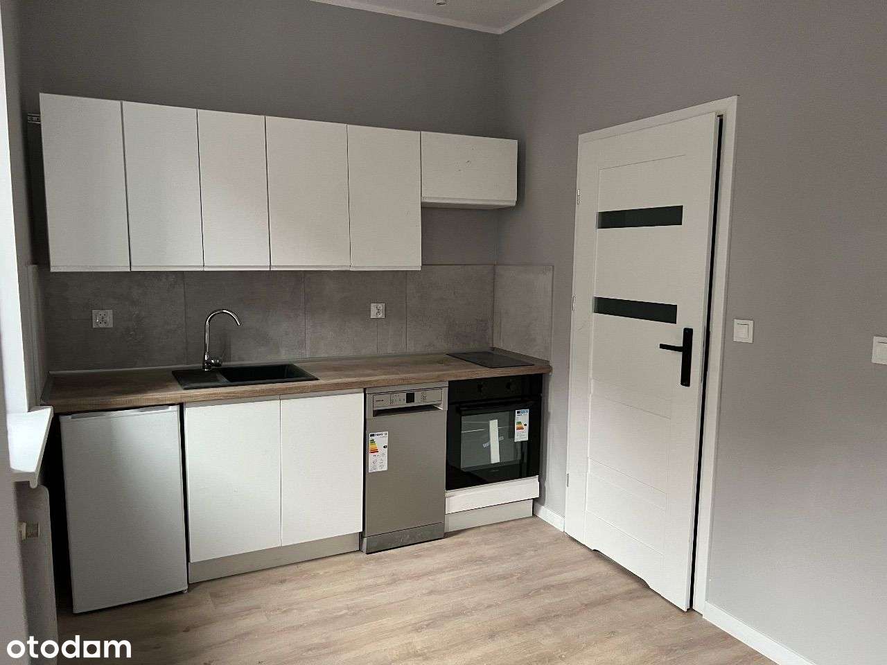 2- pok. mieszkanie po remoncie w centrum Katowic - Pełny obrazek: 5/15