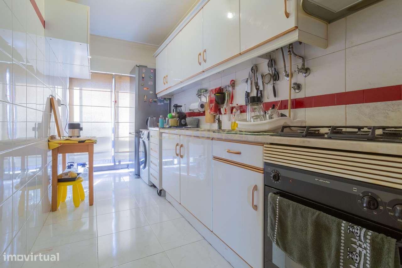 Apartamento T2 Vale Flores-9