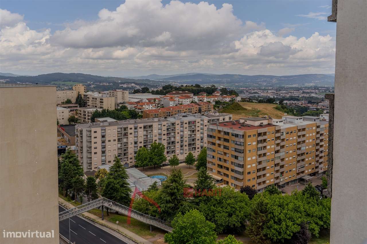 Apartamento T4 Mobilado à Venda em São Vicente, Braga-59