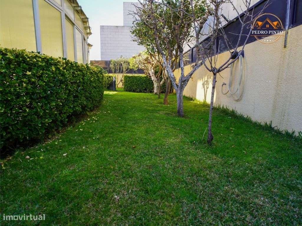 Moradia Independente com Piscina a 250m da Praia – Madalena, Vila Nova-14