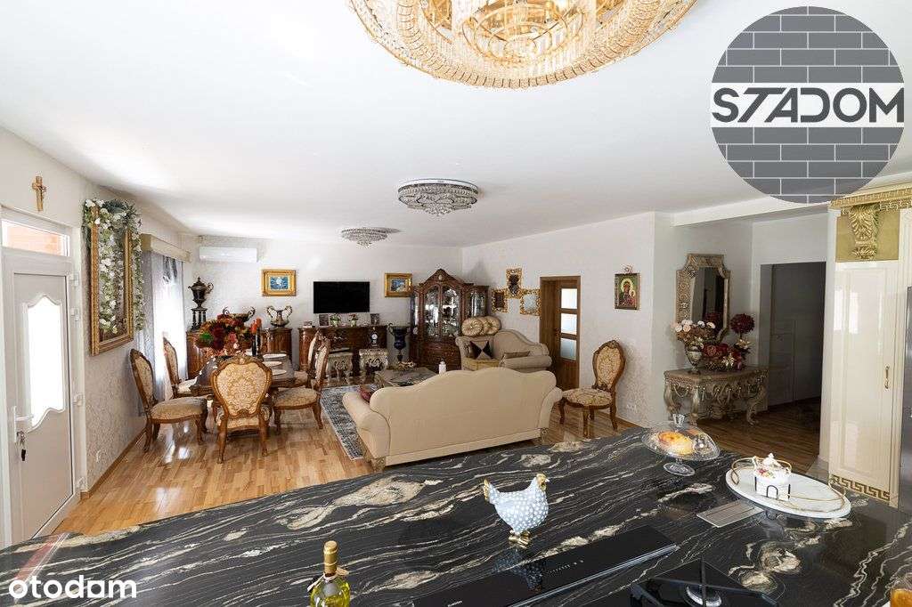 Przestronny dom jednorodzinny w Rawiczu, ul. Nowa-9