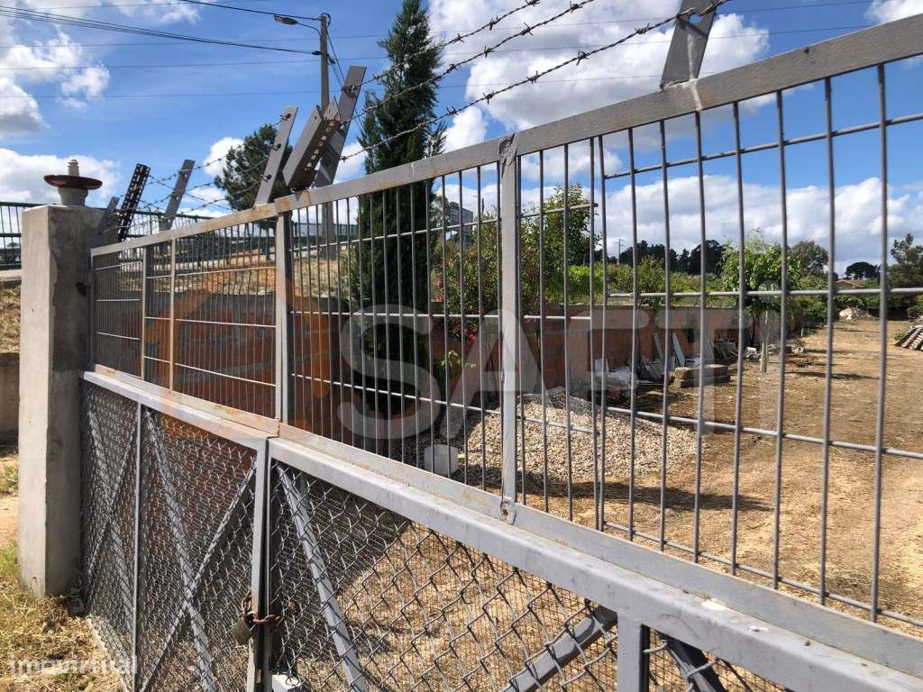 Terreno urbano em Nossa Senhora de Fátima, no Entroncamento, Santarém - Grande imagem: 2/49