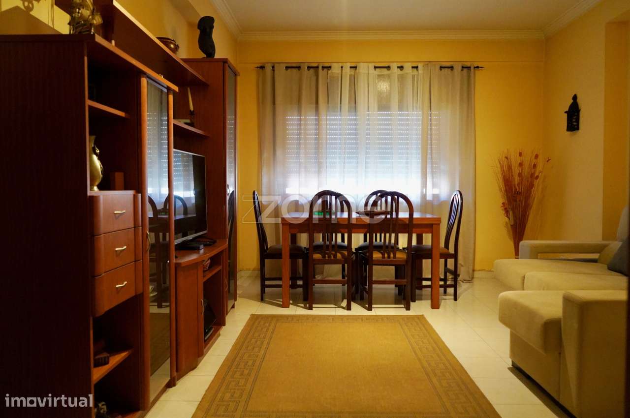 Apartamento T3 - Vale Mourão-17