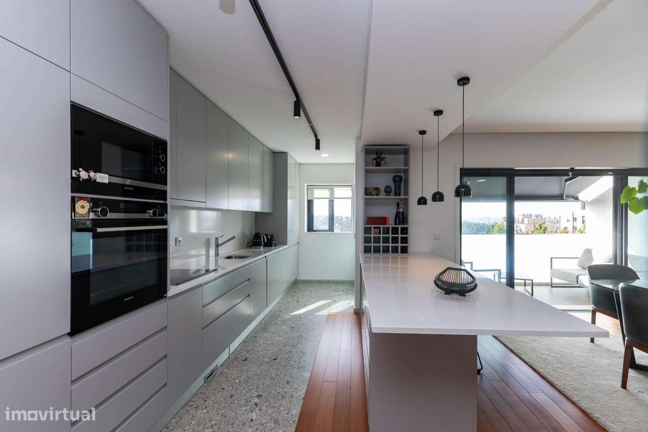 T2 na Cidade da Maia com suite, box e acabamentos premium-12