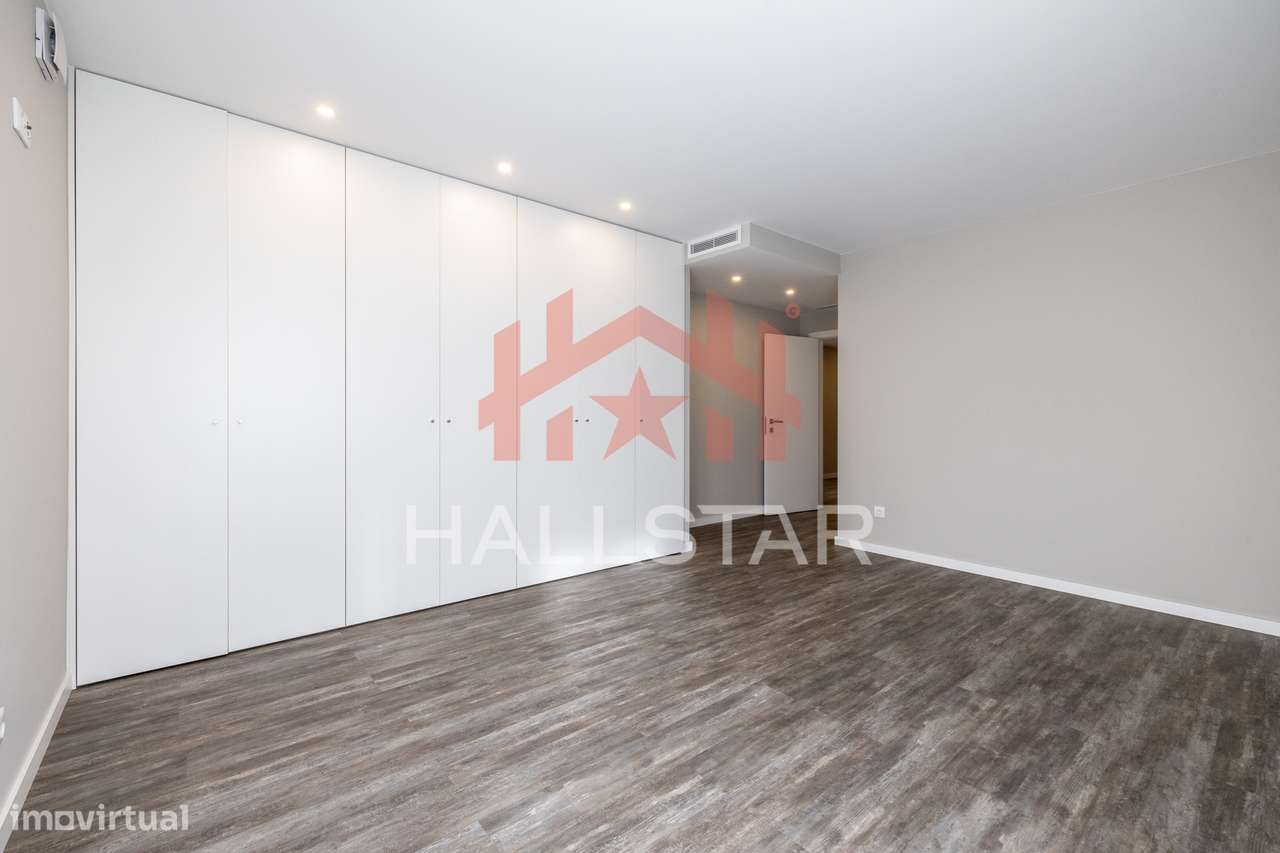 Moradia de Luxo T4 / Lote com 890m² / Marinha Grande-20