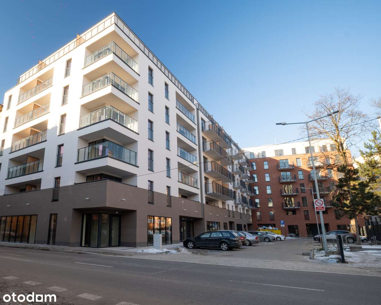 GOTOWE DO ODBIORU! 4 pokoje + garaż! Centrum przy ul. Piotrkowskiej!-3