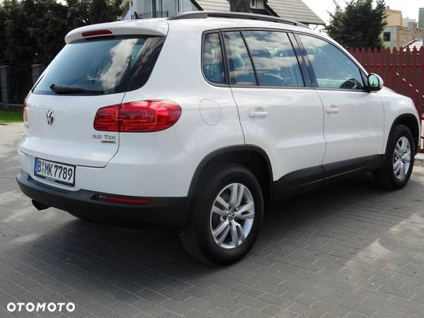 Volkswagen Tiguan - 16