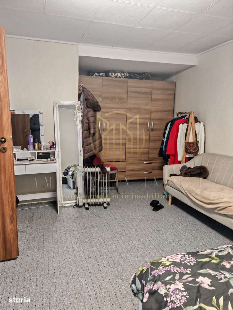 Apartament in vila Stefan cel Mare la 300 m metrou curte + anexa-11