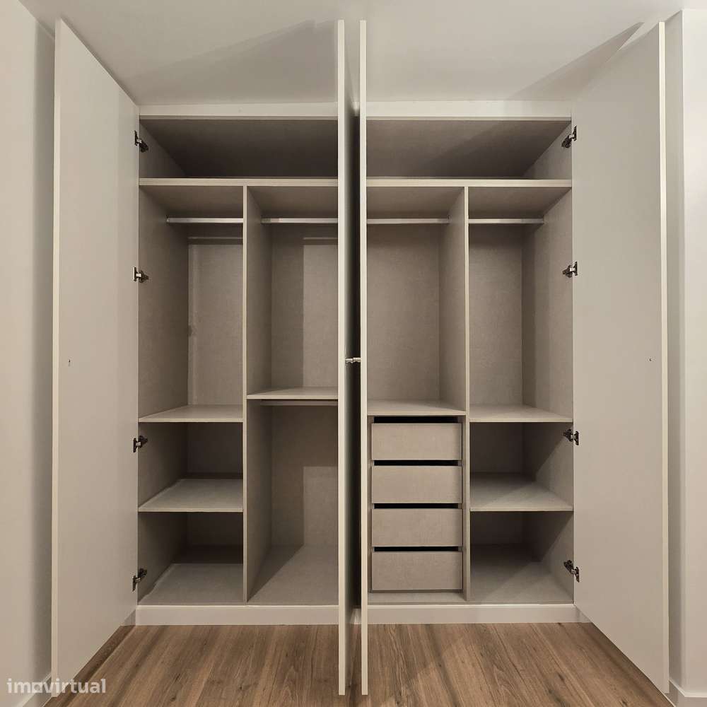 T3/T4 ÚNICO Duplex Zona Nobre de Massamá - Grande imagem: 2/59