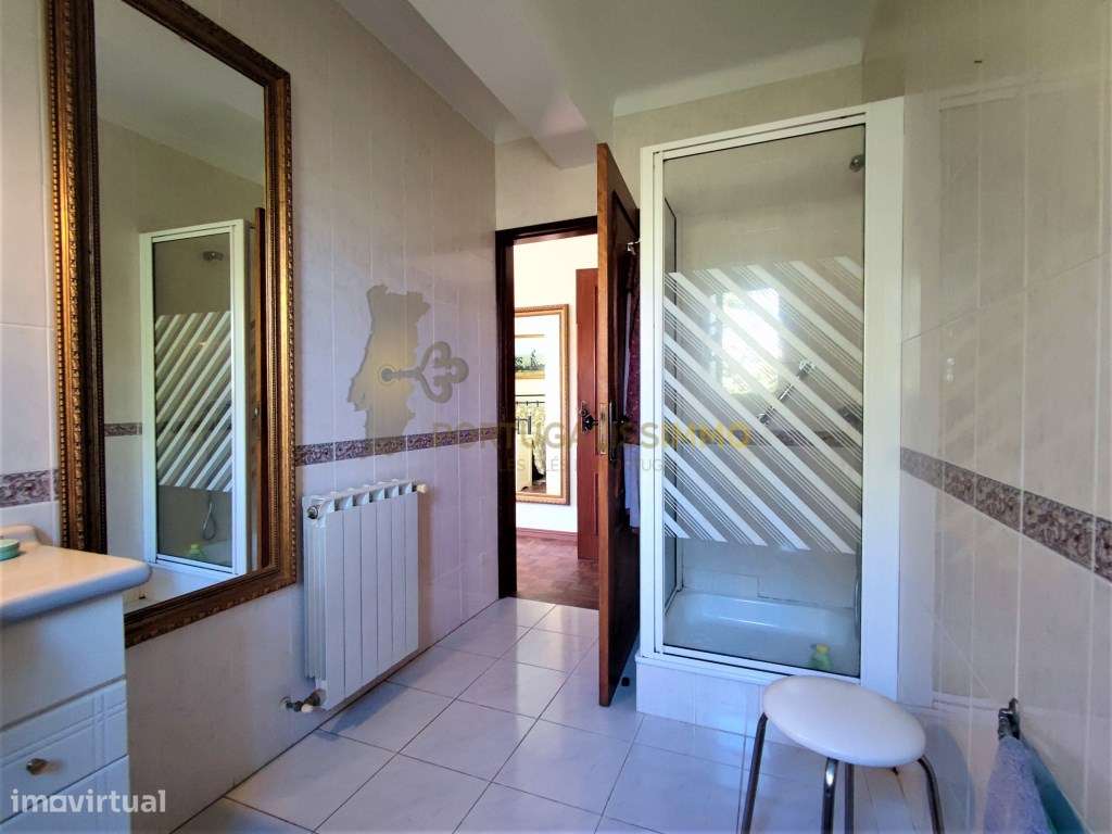 Vende-se: Elegante moradia térrea com anexo e piscina aquecida - Cu...-21