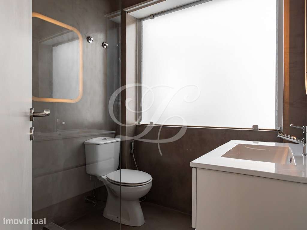 Moradia T5 c/ Piscina e Zona Lounge | Estoril-40