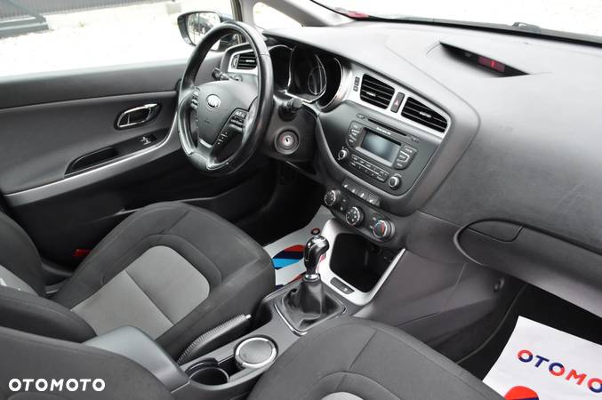 Kia Ceed 1.6 GDI Edition 7 - 21