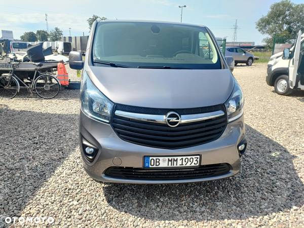 Opel Vivaro - 2