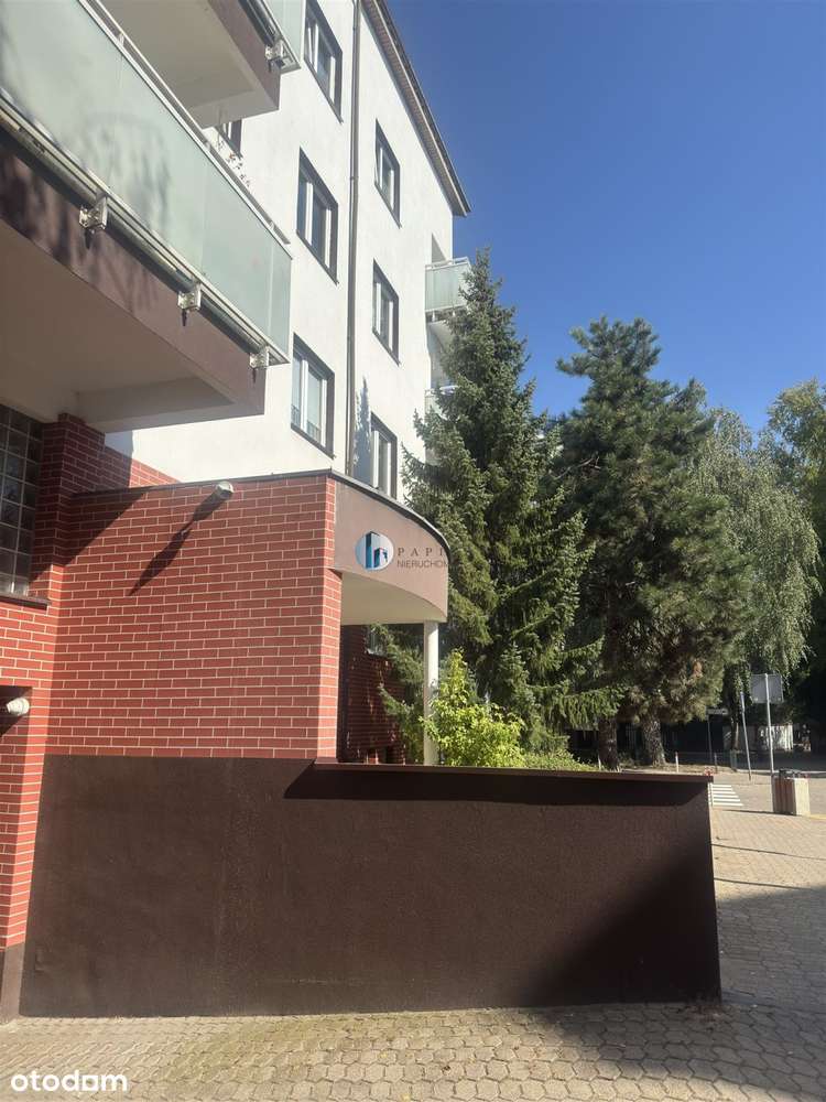 4 pokoje, garderoba, komórka lokatorska i garaż-16