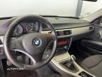 BMW Seria 3 318d Aut. Sport Line - 23