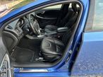 Volvo V40 D3 R-Design - 10