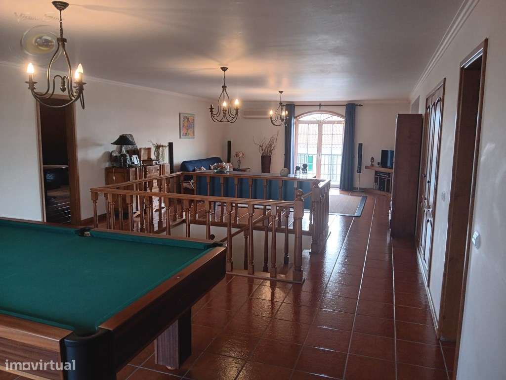 Moradia T3+1 com recheio.-24