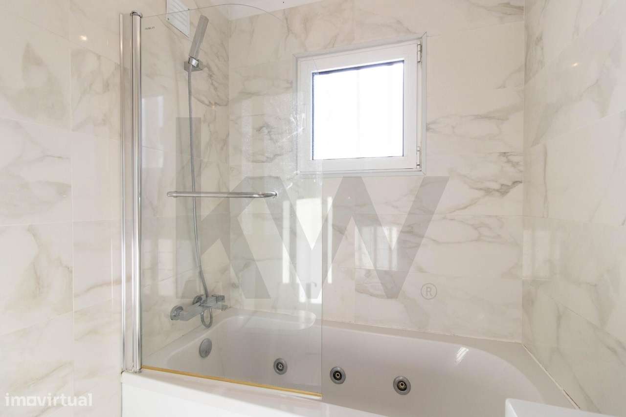 Excelente T3 mobilado para arrendamento no Lumiar - Grande imagem: 4/36