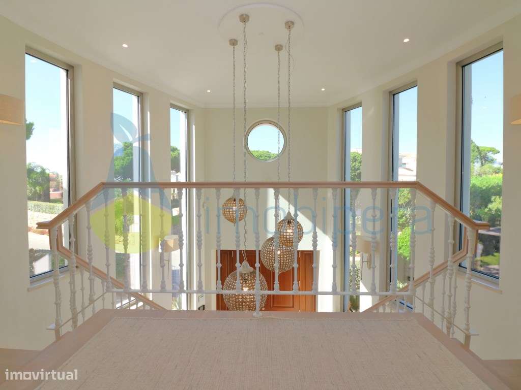 Encantadora moradia T4 em Vale do Lobo-10
