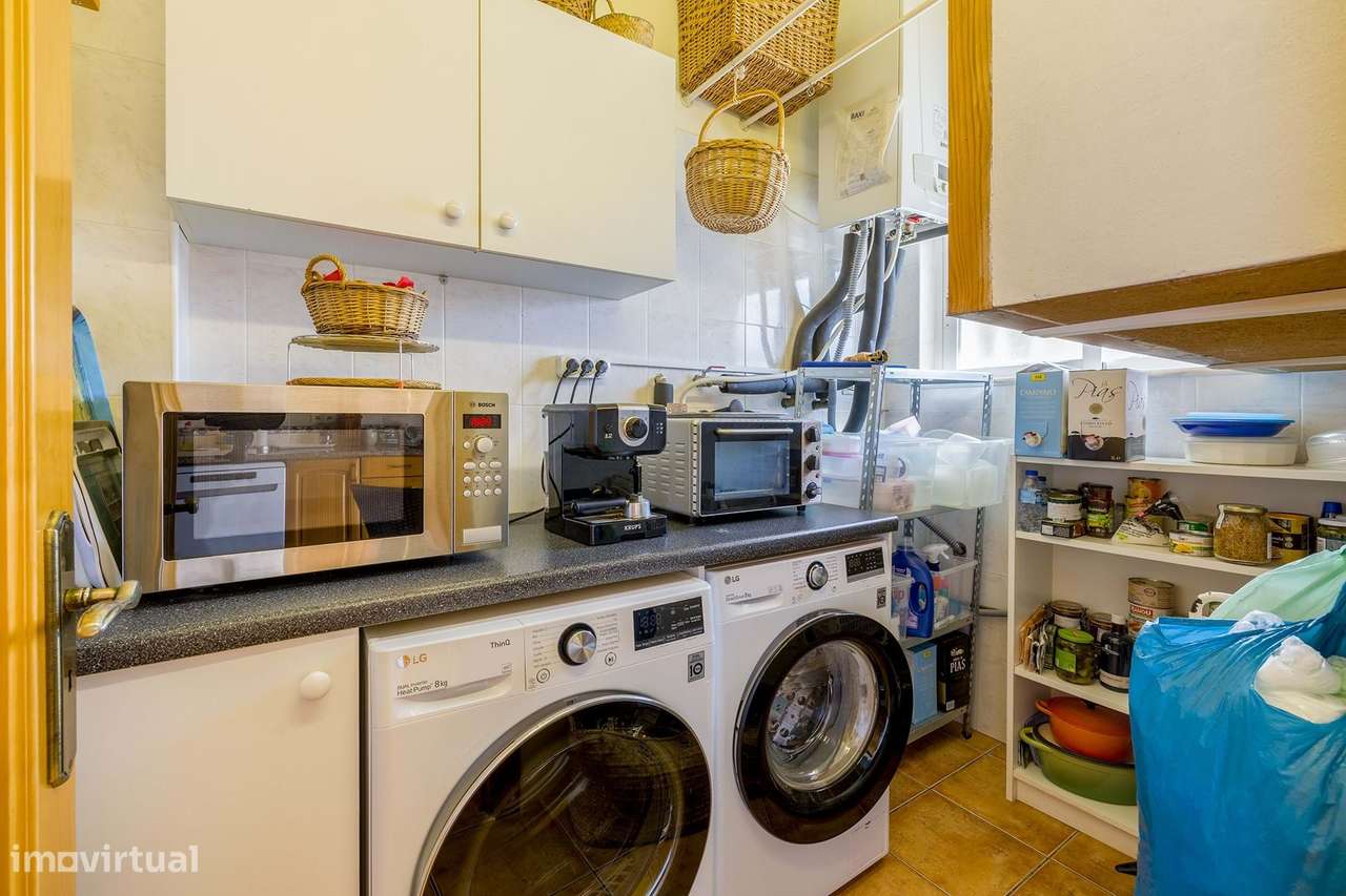 MORADIA TÉRREA V4 COM PISCINA PARA VENDA NO SARGAÇAL-15