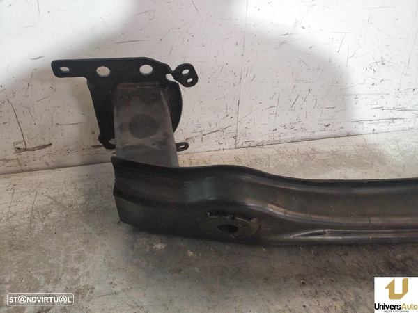 REFORÇO PARA-CHOQUES FRONTAL SEAT LEON 2008 - - 1