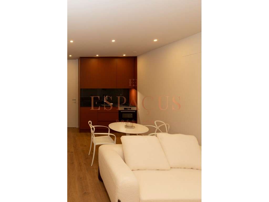 Apartamento T1 no coração da cidade-8