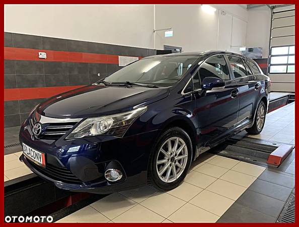 Toyota Avensis 1.8 Active - 1