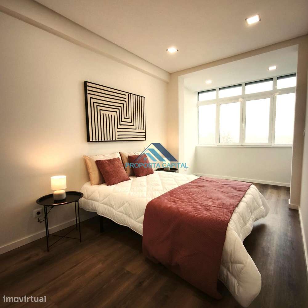 Apartamento T3 - Em Remodelação Total-24