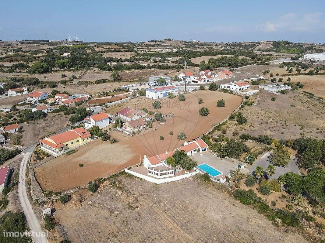 Moradia T2 para venda-45