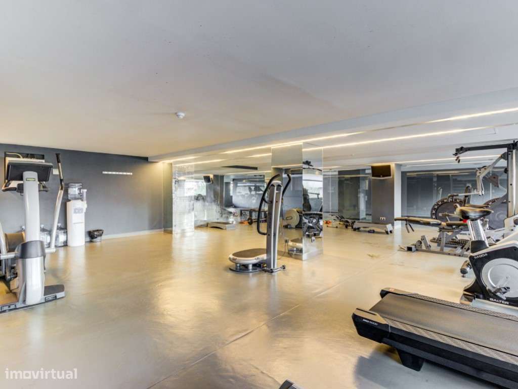 Apartamento T5 + 1 no Condomínio Jardins São Lourenço - Lisboa-57