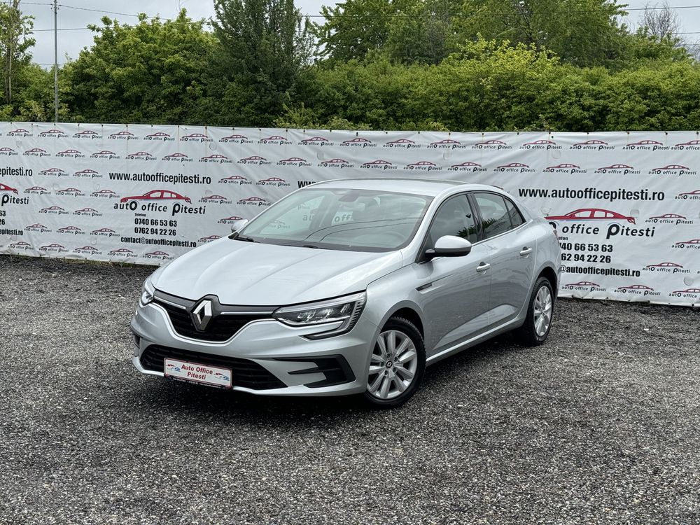 Renault Megane Petrol 140CP 2022 Foto 2