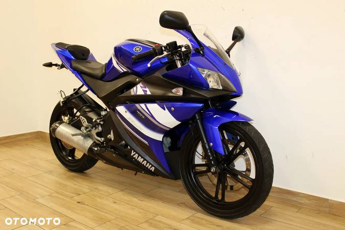 Yamaha YZF - 4